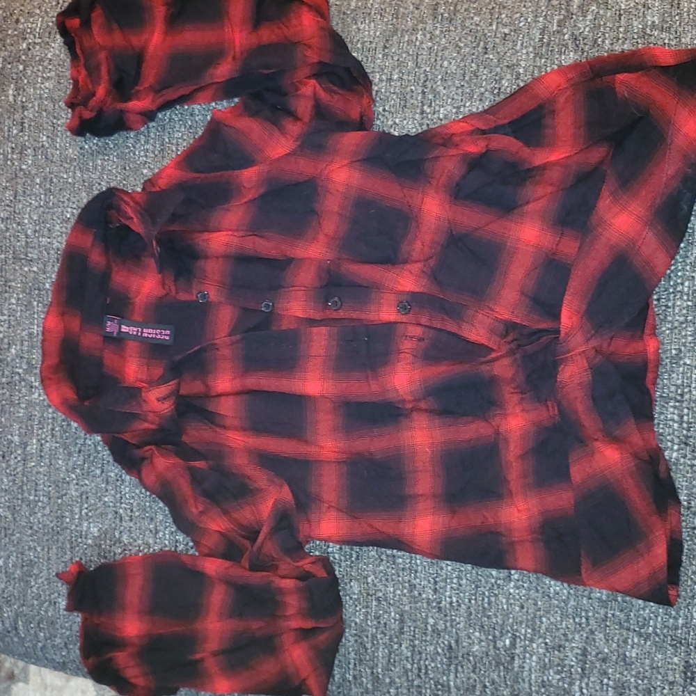 Long Sleeve Button Up Flannel